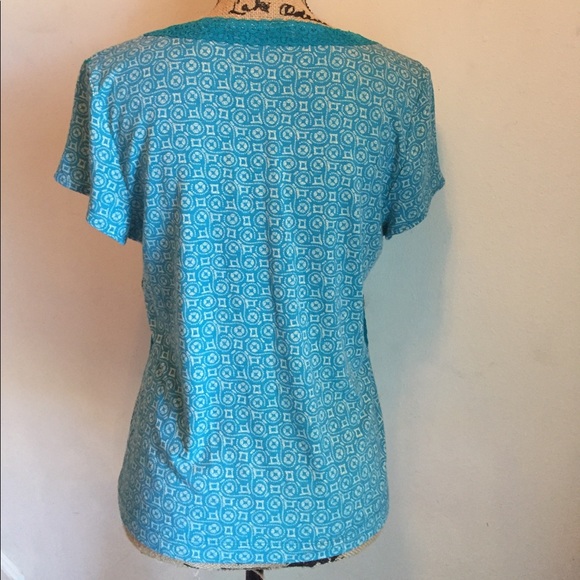 Crazy Horse Blue patterned short sleeve flowy Blouse - XL - Picture 3 of 4